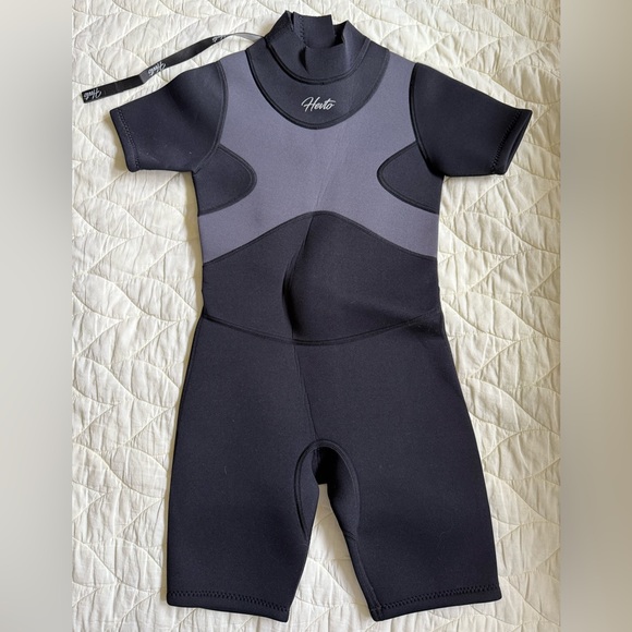 Hevto Kids Wetsuit for Boys Girls 3/2mm Neoprene Full Shorty Size 12 youth - Picture 1 of 4